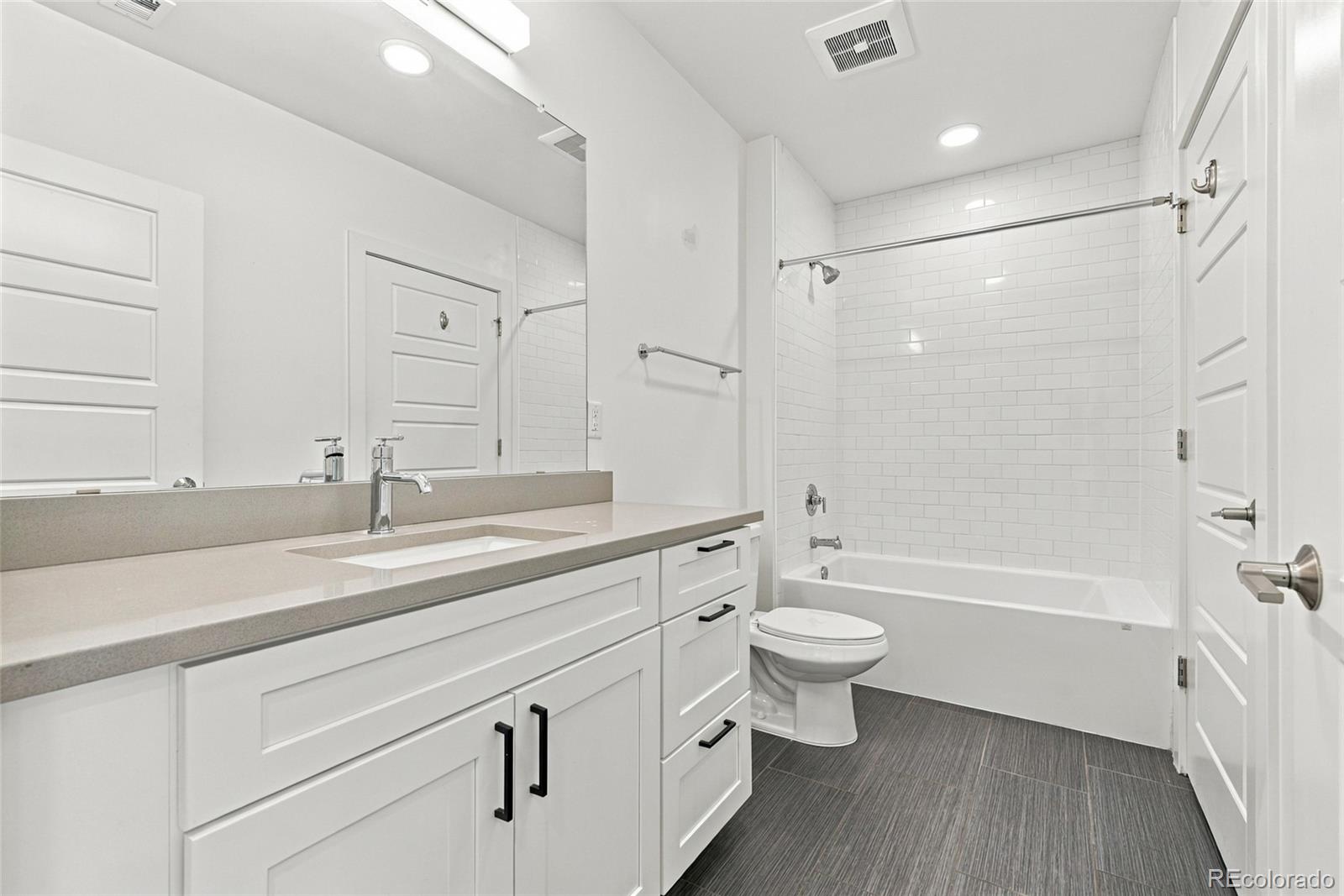 MLS Image #17 for 2851 w 52nd avenue,denver, Colorado
