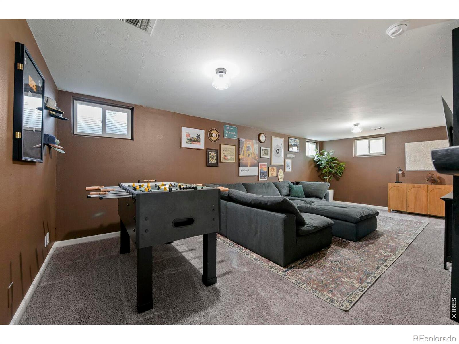 MLS Image #18 for 2555 e maplewood avenue,centennial, Colorado
