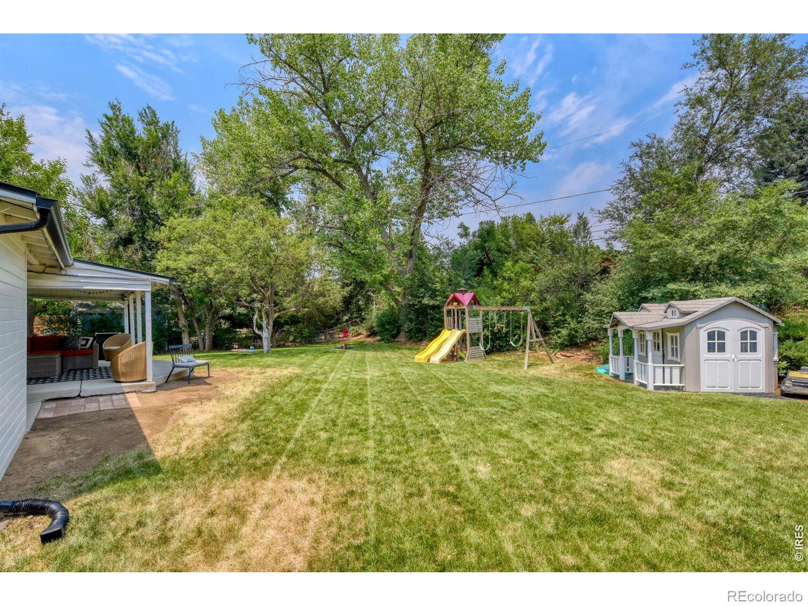 MLS Image #26 for 2555 e maplewood avenue,centennial, Colorado