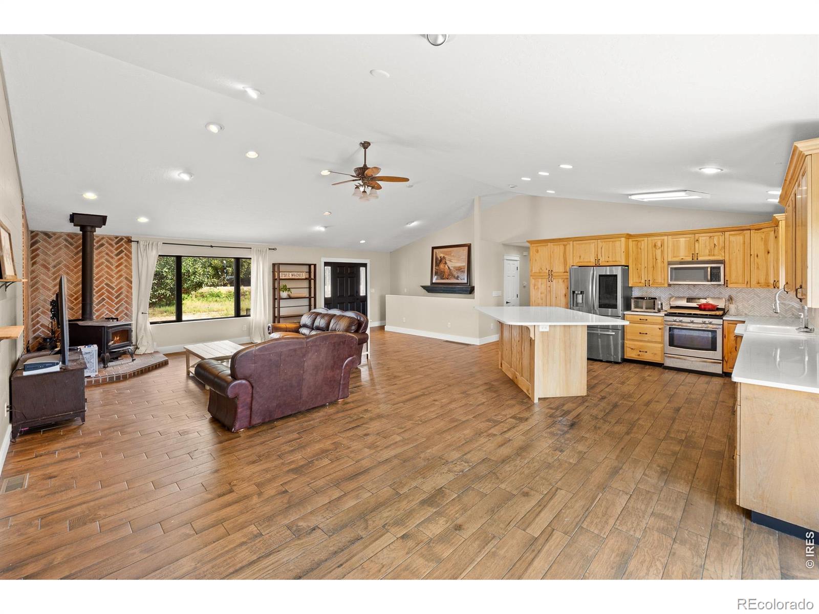MLS Image #10 for 31091  county road 41 ,greeley, Colorado