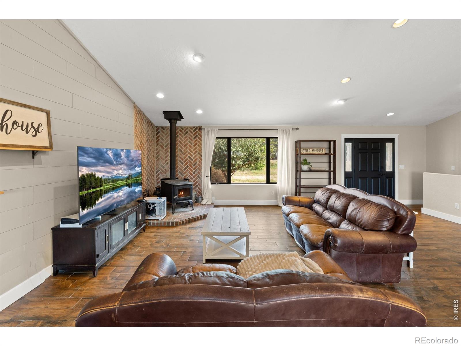 MLS Image #9 for 31091  county road 41 ,greeley, Colorado
