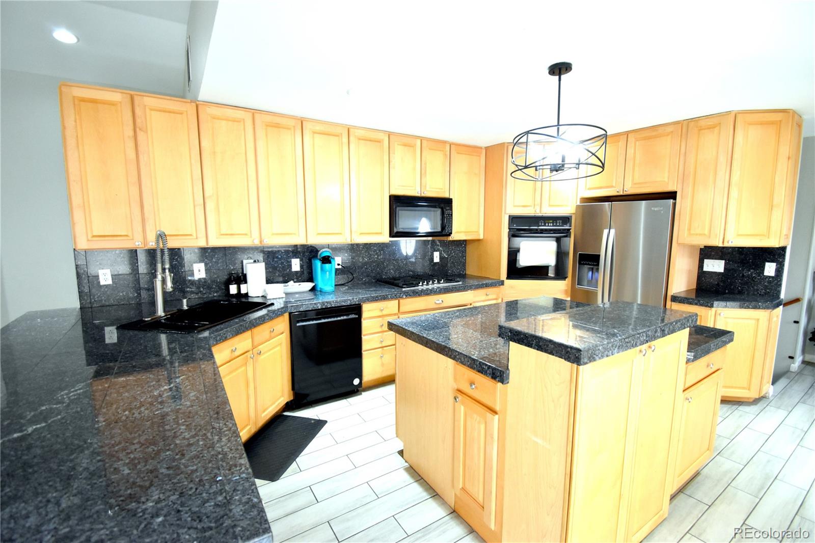 MLS Image #8 for 951 s fulton street,aurora, Colorado