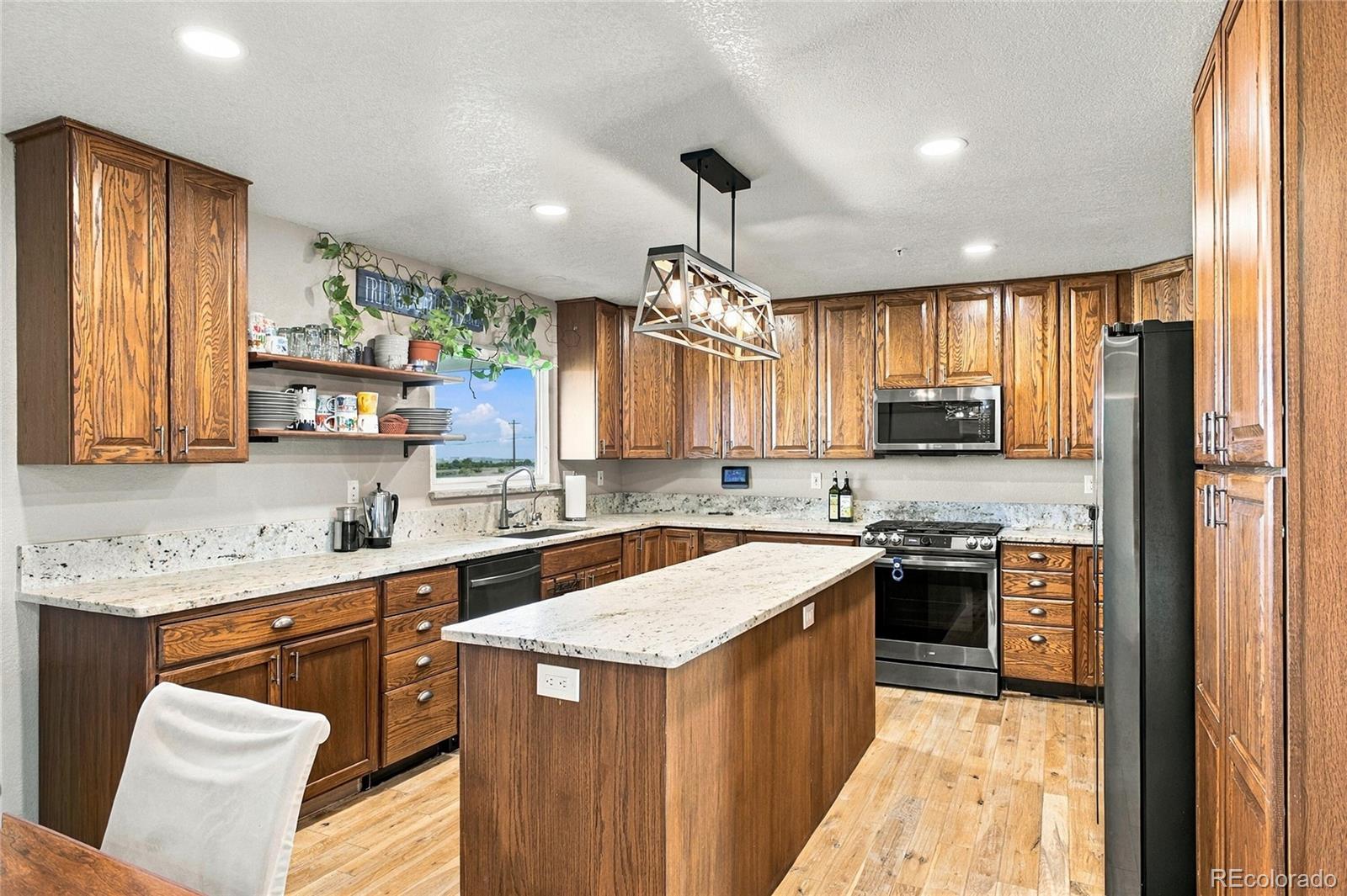 MLS Image #6 for 15175  almstead street,hudson, Colorado