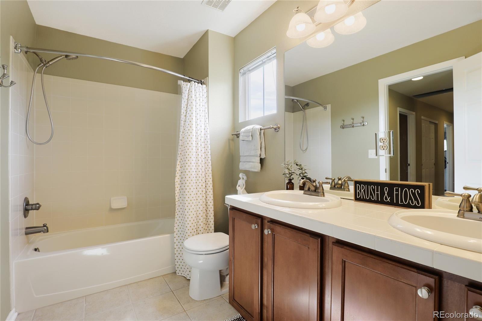 MLS Image #22 for 404 n flat rock street,aurora, Colorado