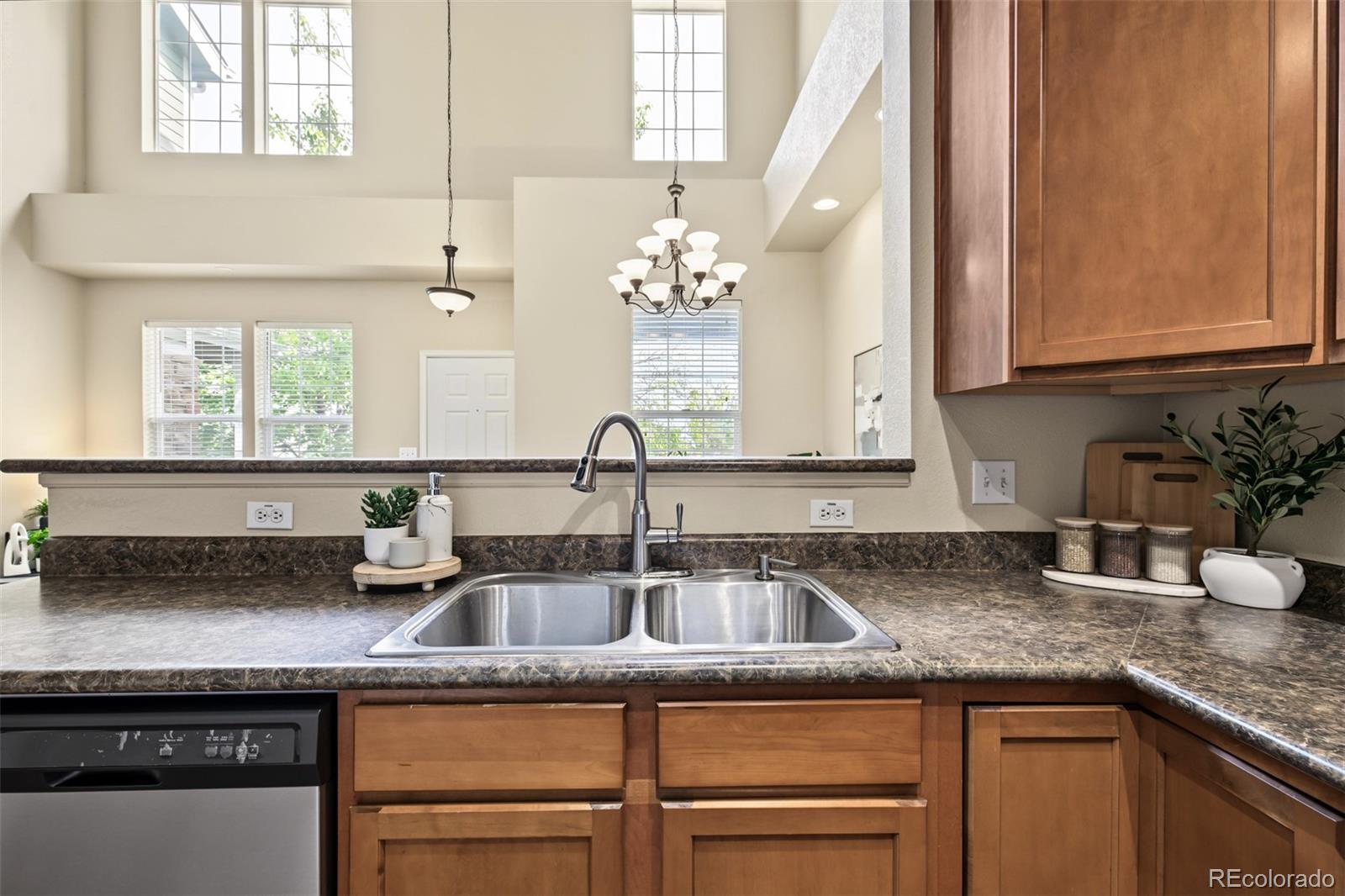 MLS Image #11 for 12728  jasmine street,thornton, Colorado