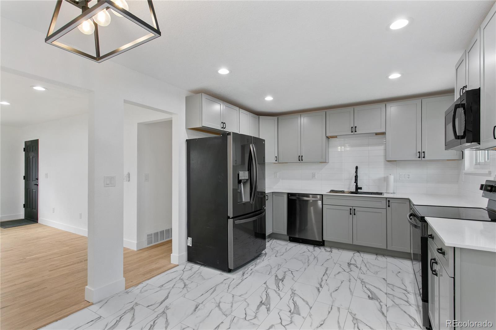 MLS Image #4 for 1624 s yukon court,lakewood, Colorado