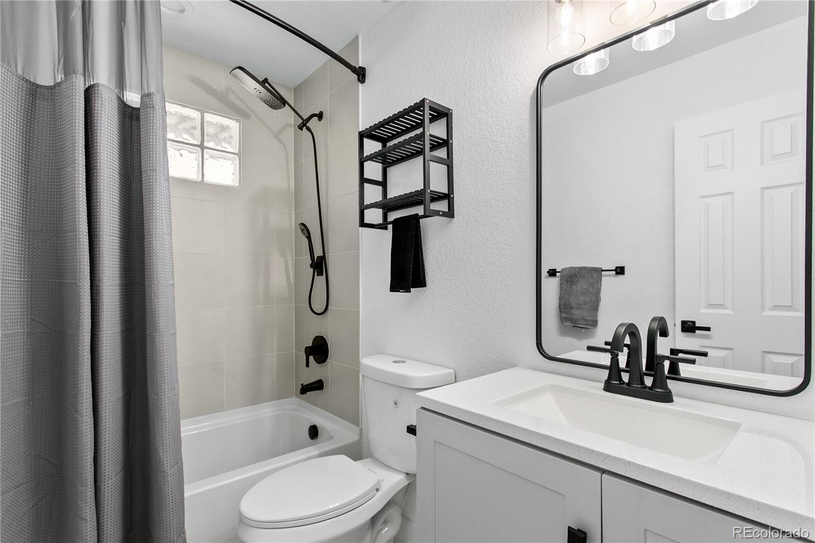 MLS Image #8 for 1624 s yukon court,lakewood, Colorado
