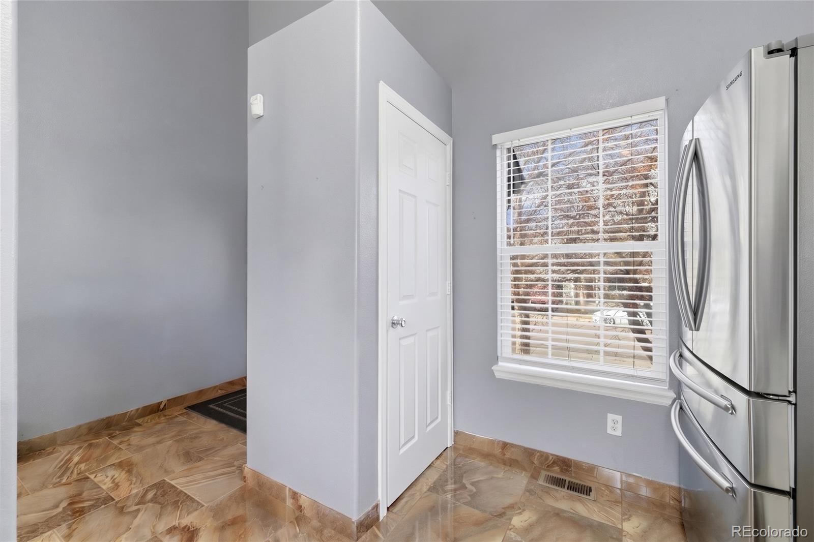 MLS Image #3 for 8458  jason court,denver, Colorado