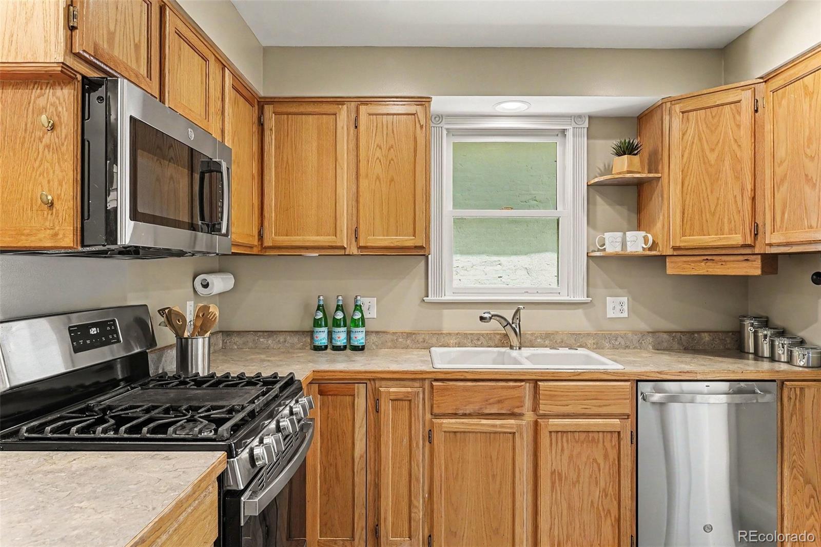 MLS Image #11 for 3710  julian street,denver, Colorado