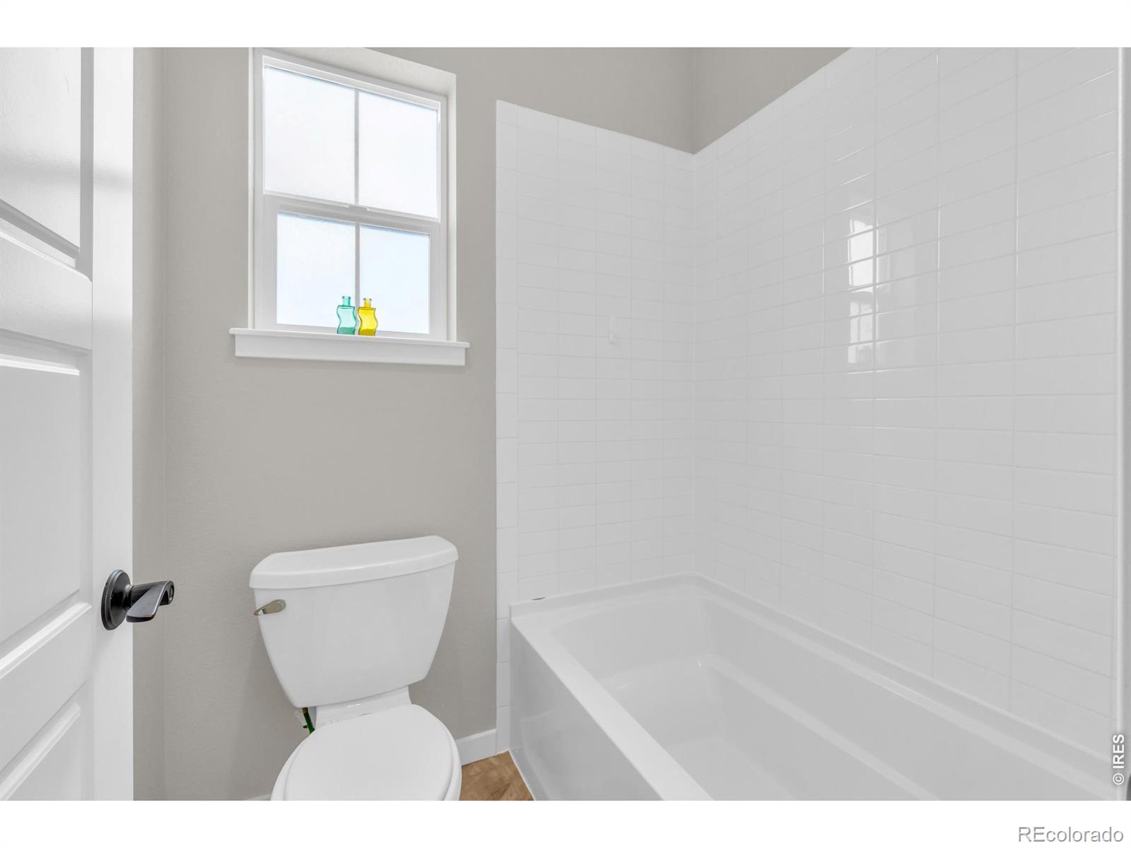 MLS Image #24 for 138  starlight circle,erie, Colorado