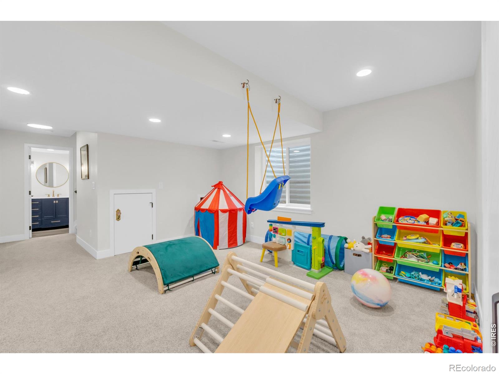 MLS Image #28 for 138  starlight circle,erie, Colorado