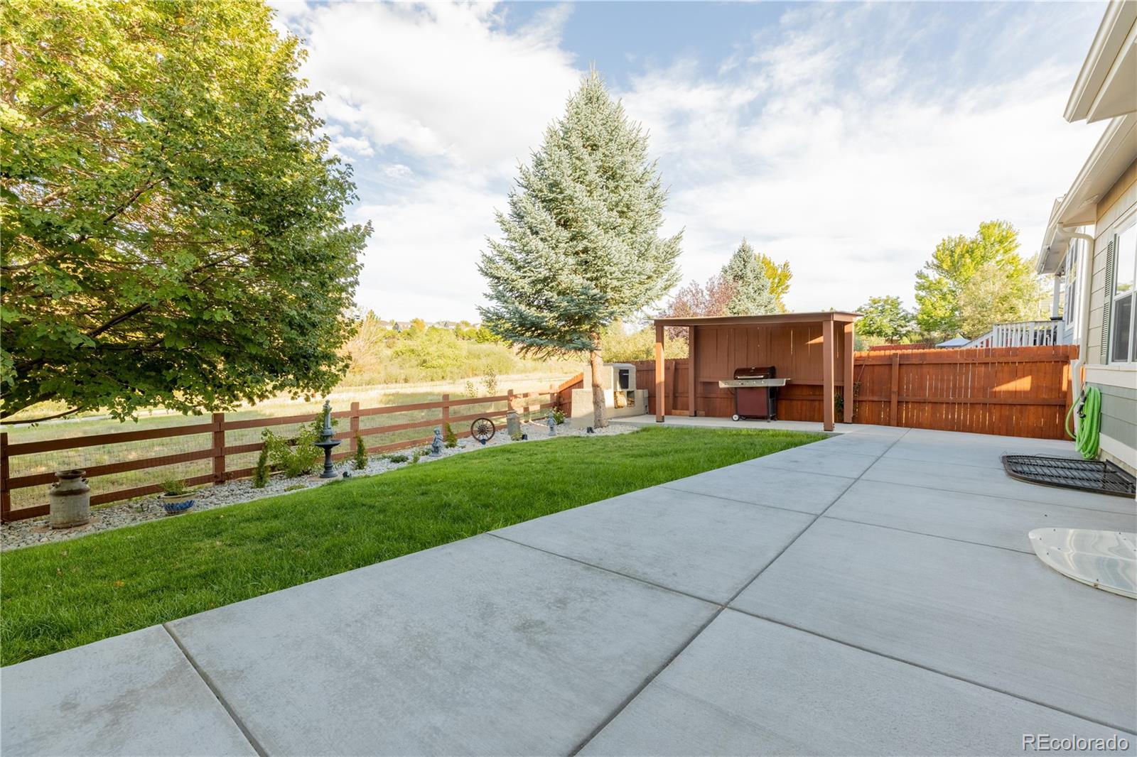MLS Image #16 for 4056 s liverpool way,aurora, Colorado