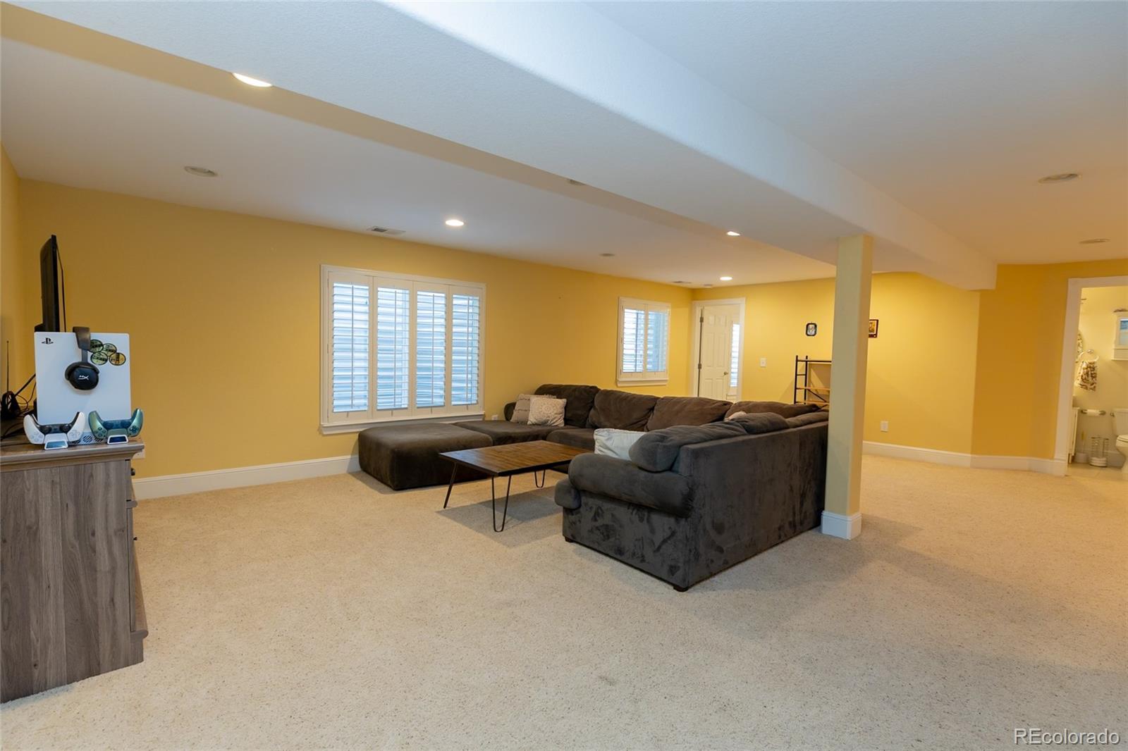 MLS Image #29 for 4056 s liverpool way,aurora, Colorado
