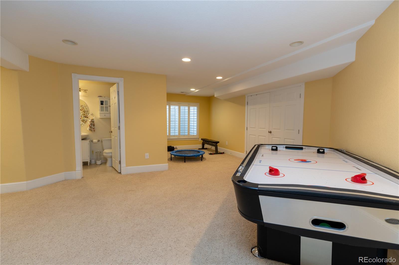 MLS Image #32 for 4056 s liverpool way,aurora, Colorado