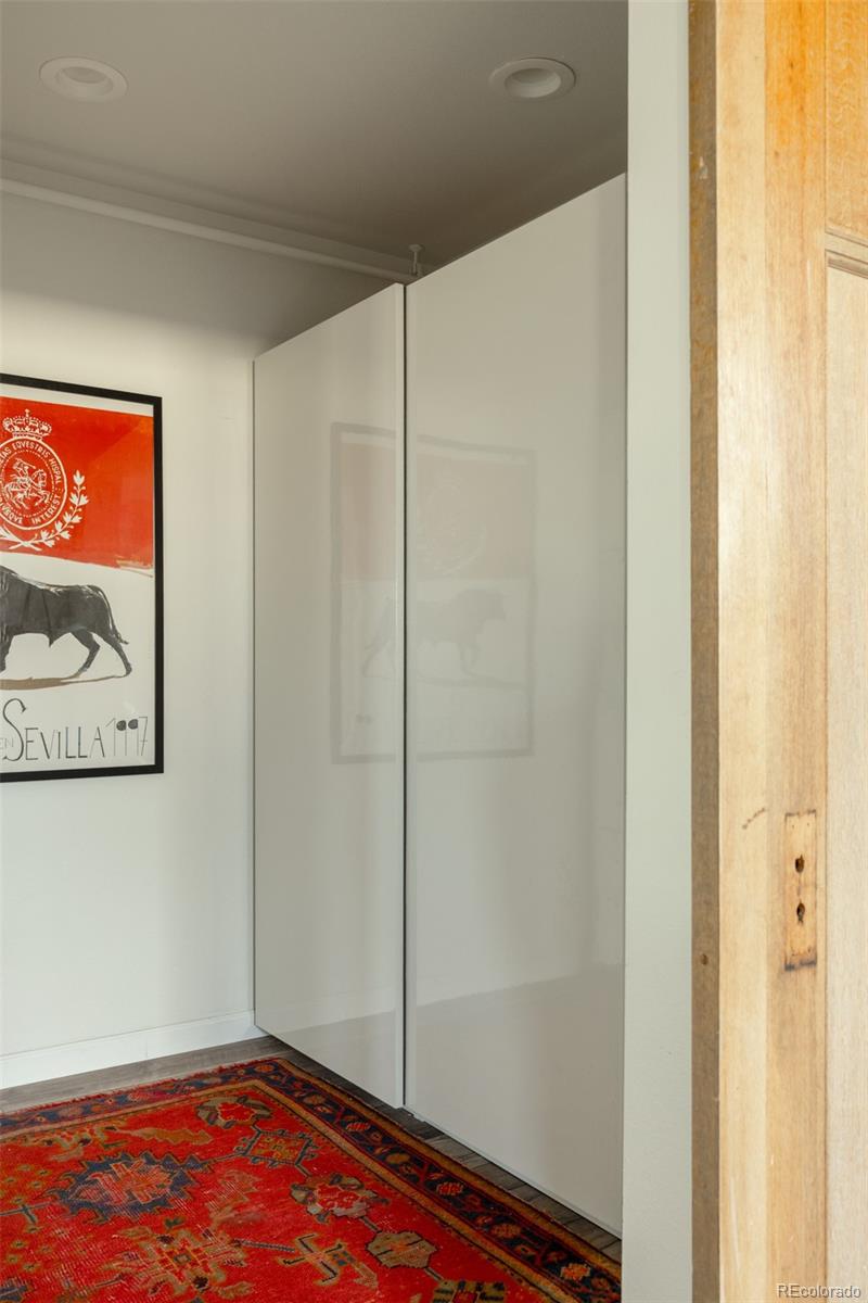 MLS Image #16 for 999 e 22nd avenue 3,denver, Colorado