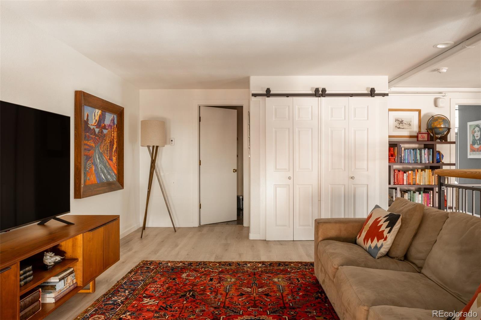 MLS Image #20 for 999 e 22nd avenue 3,denver, Colorado