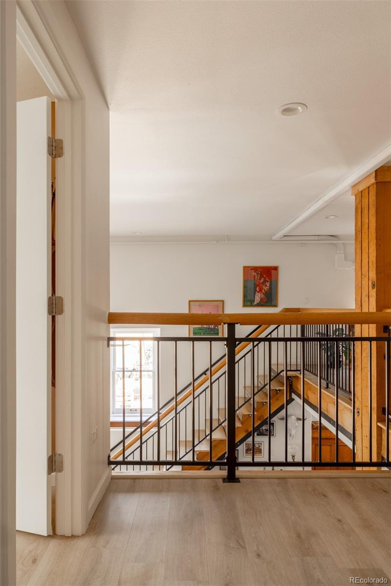 MLS Image #30 for 999 e 22nd avenue 3,denver, Colorado