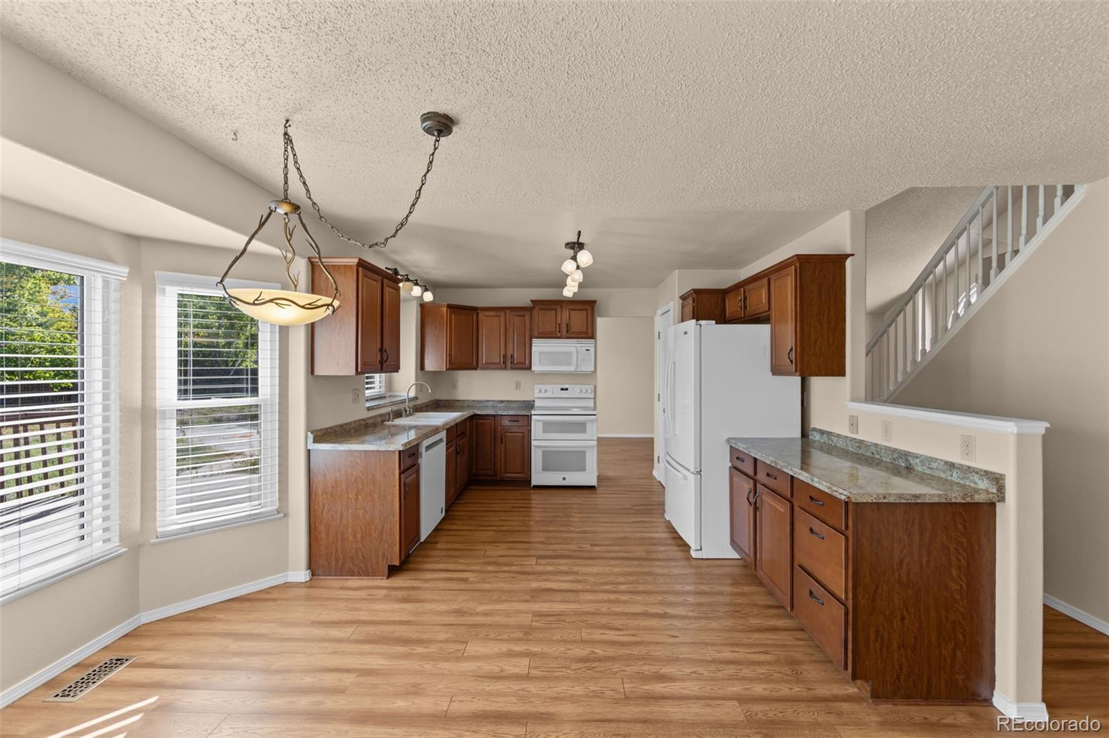 MLS Image #8 for 5040  culpepper court,colorado springs, Colorado