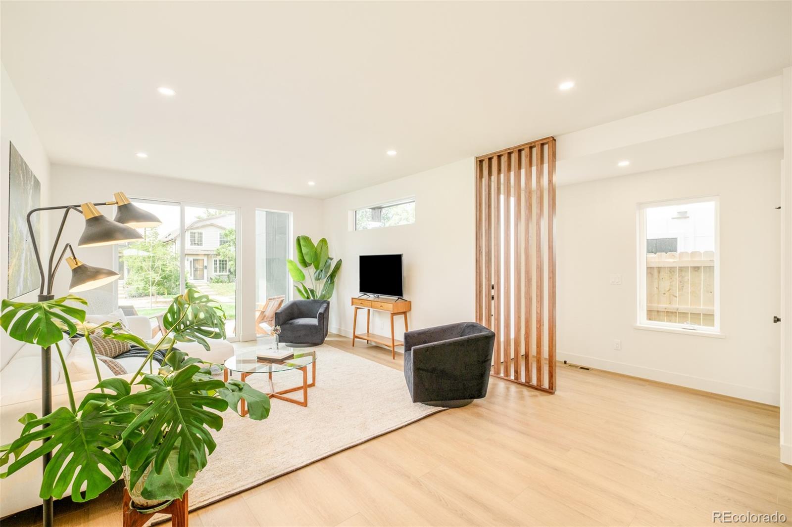 MLS Image #1 for 2162 s grant street,denver, Colorado