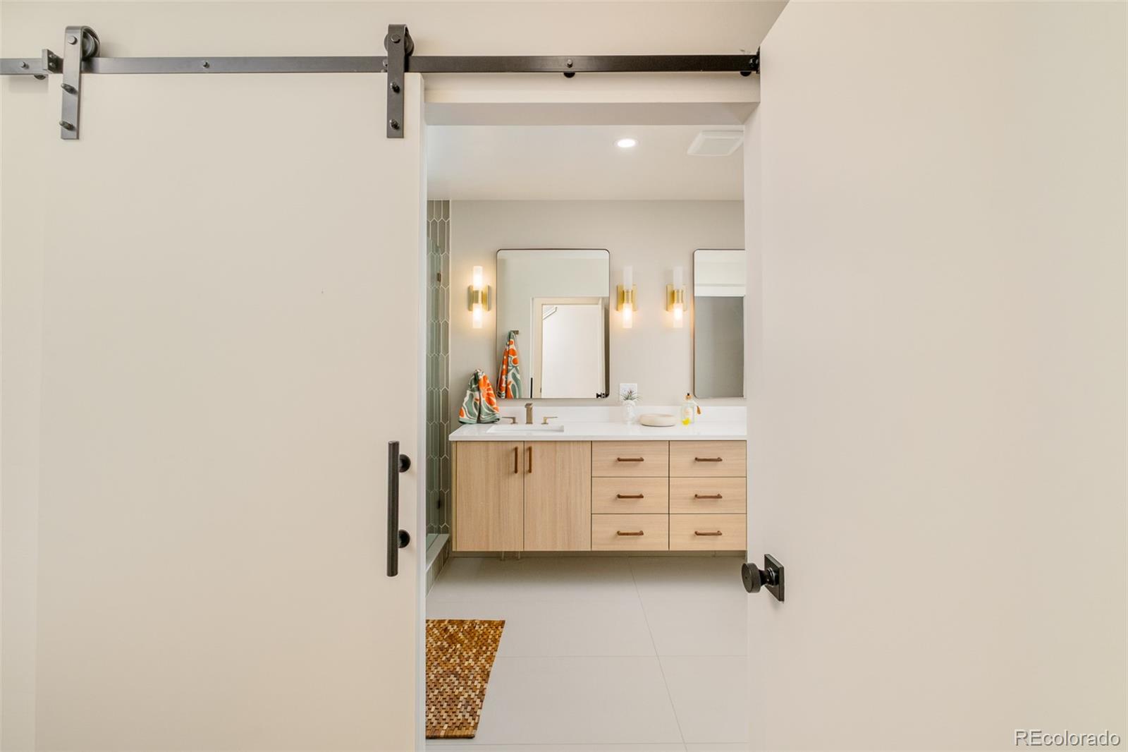 MLS Image #20 for 2162 s grant street,denver, Colorado