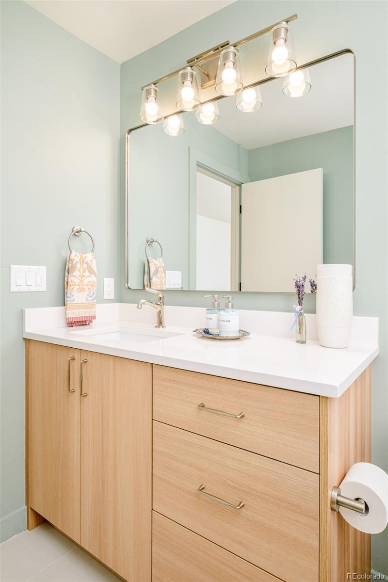 MLS Image #25 for 2162 s grant street,denver, Colorado