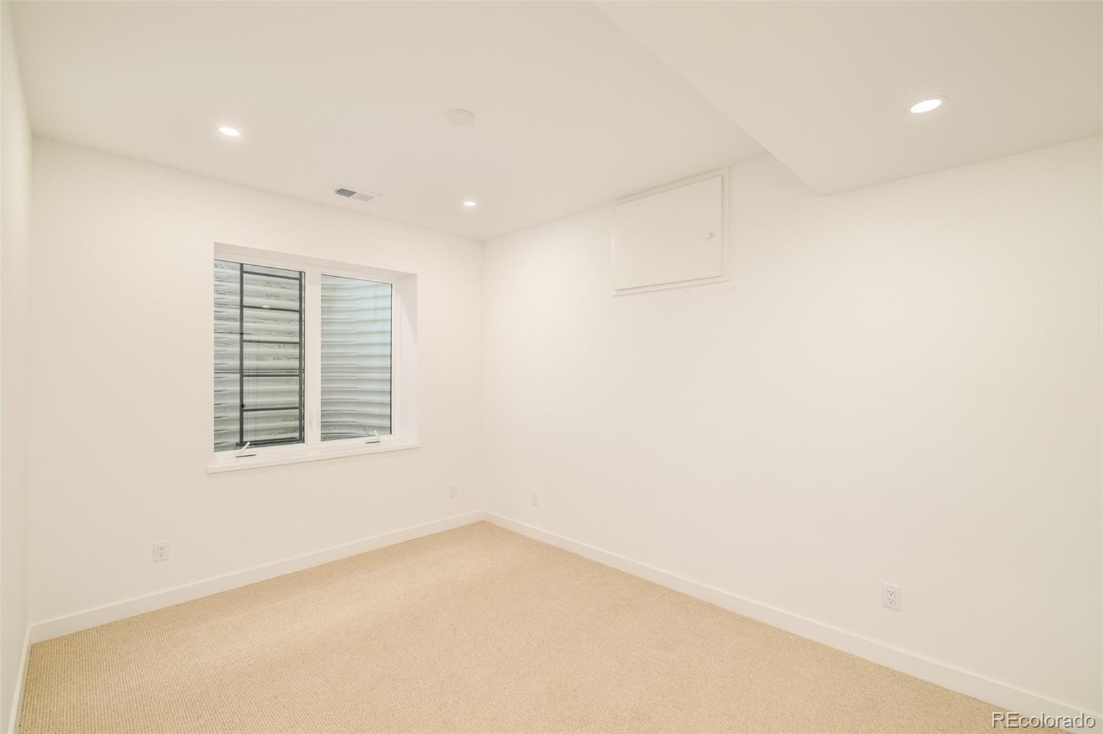 MLS Image #33 for 2162 s grant street,denver, Colorado