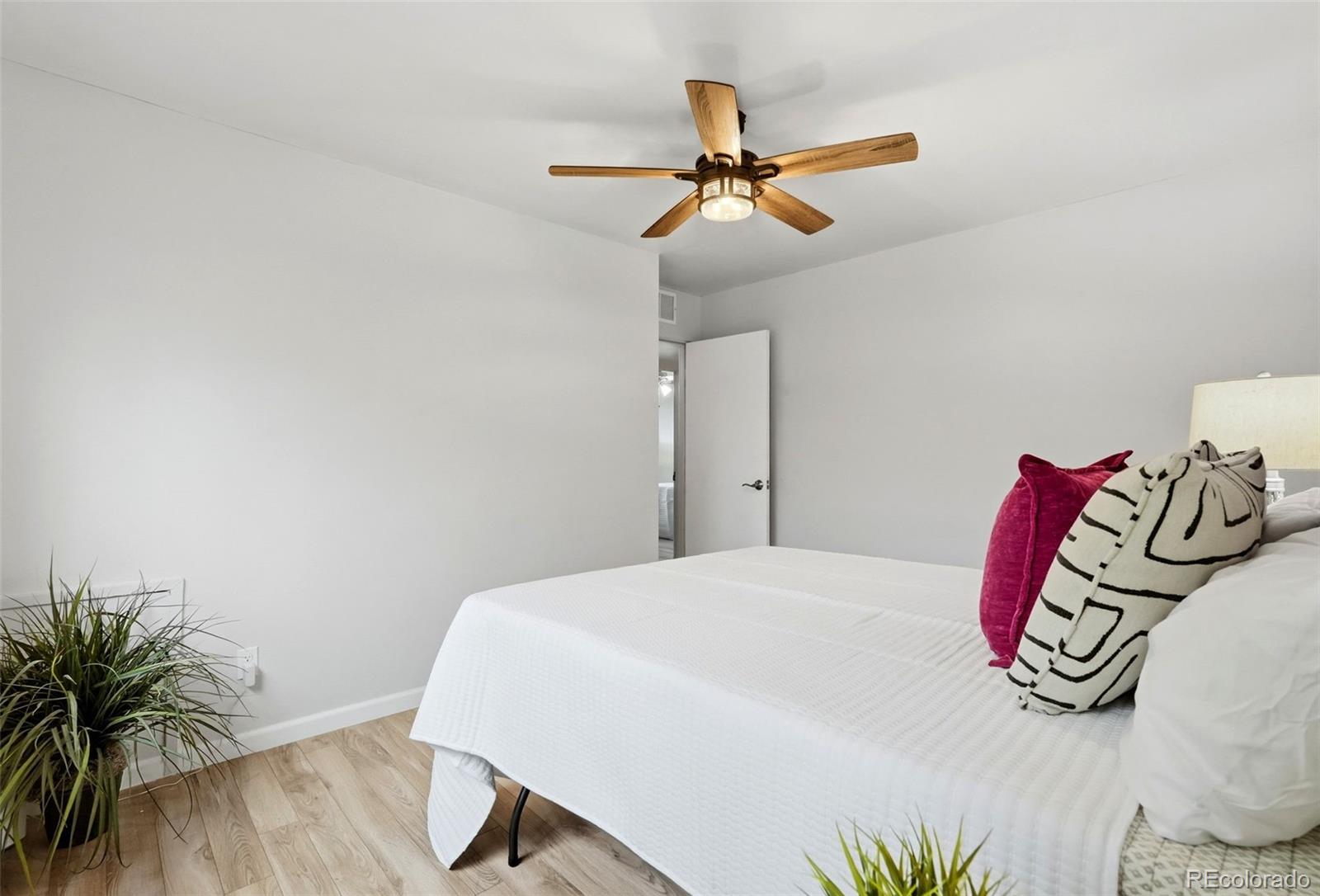 MLS Image #14 for 9051  lilly court,thornton, Colorado
