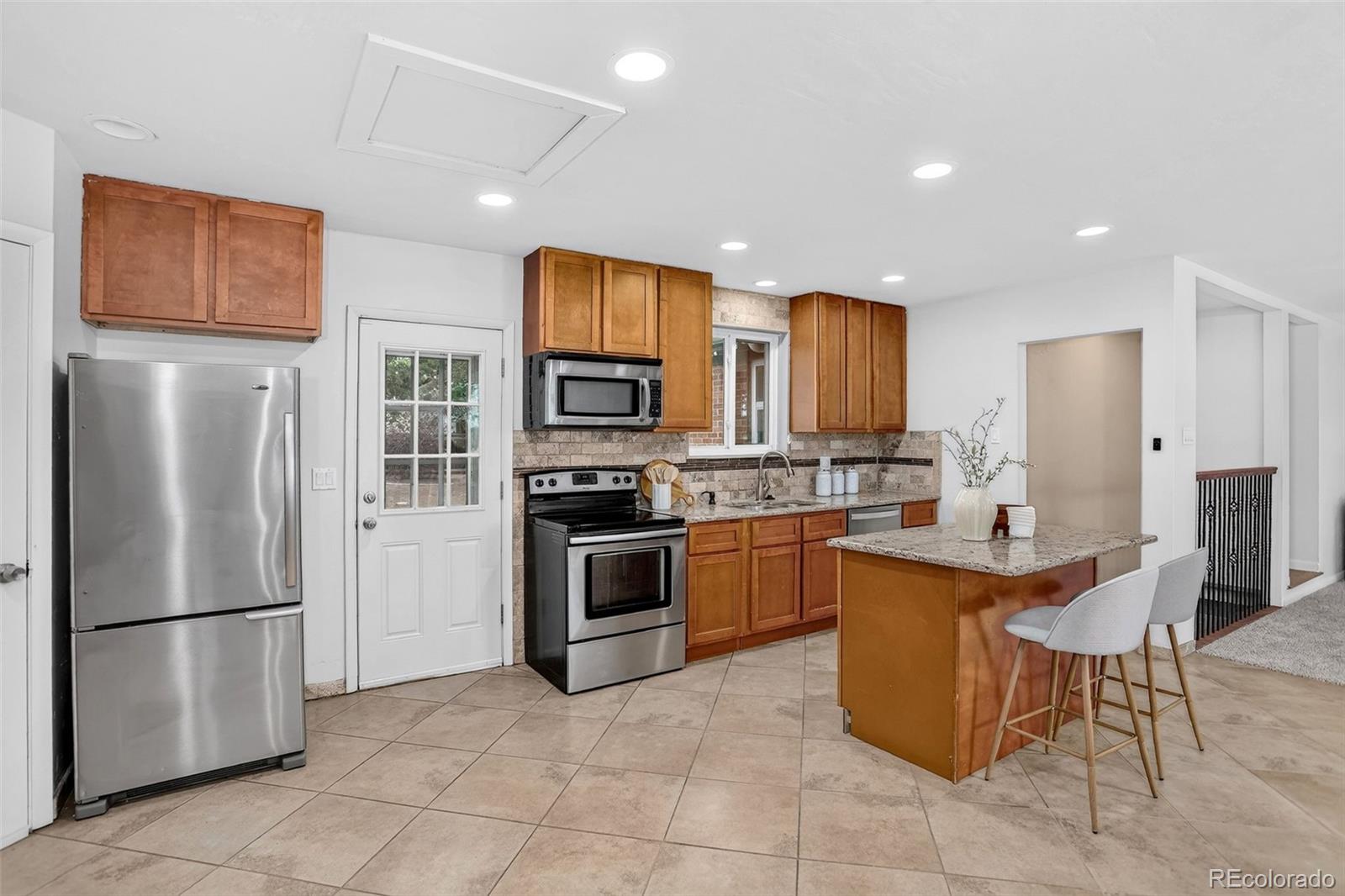 MLS Image #9 for 111  main street,broomfield, Colorado