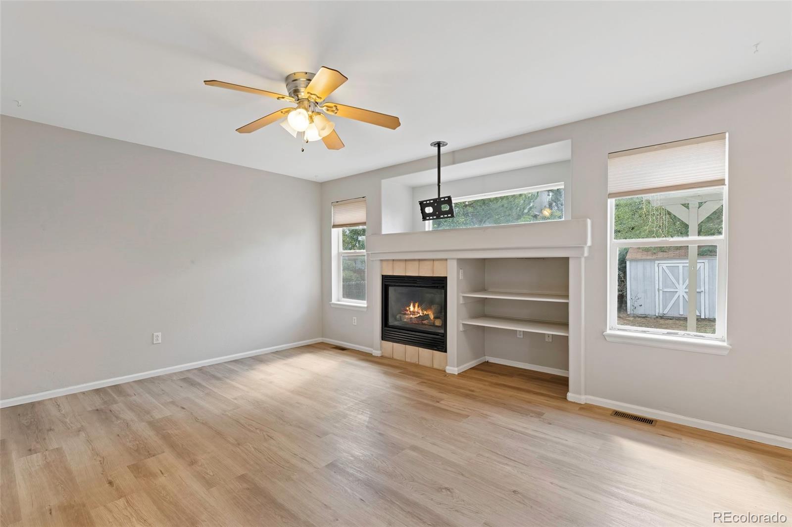 MLS Image #10 for 22224 e oxford place,aurora, Colorado