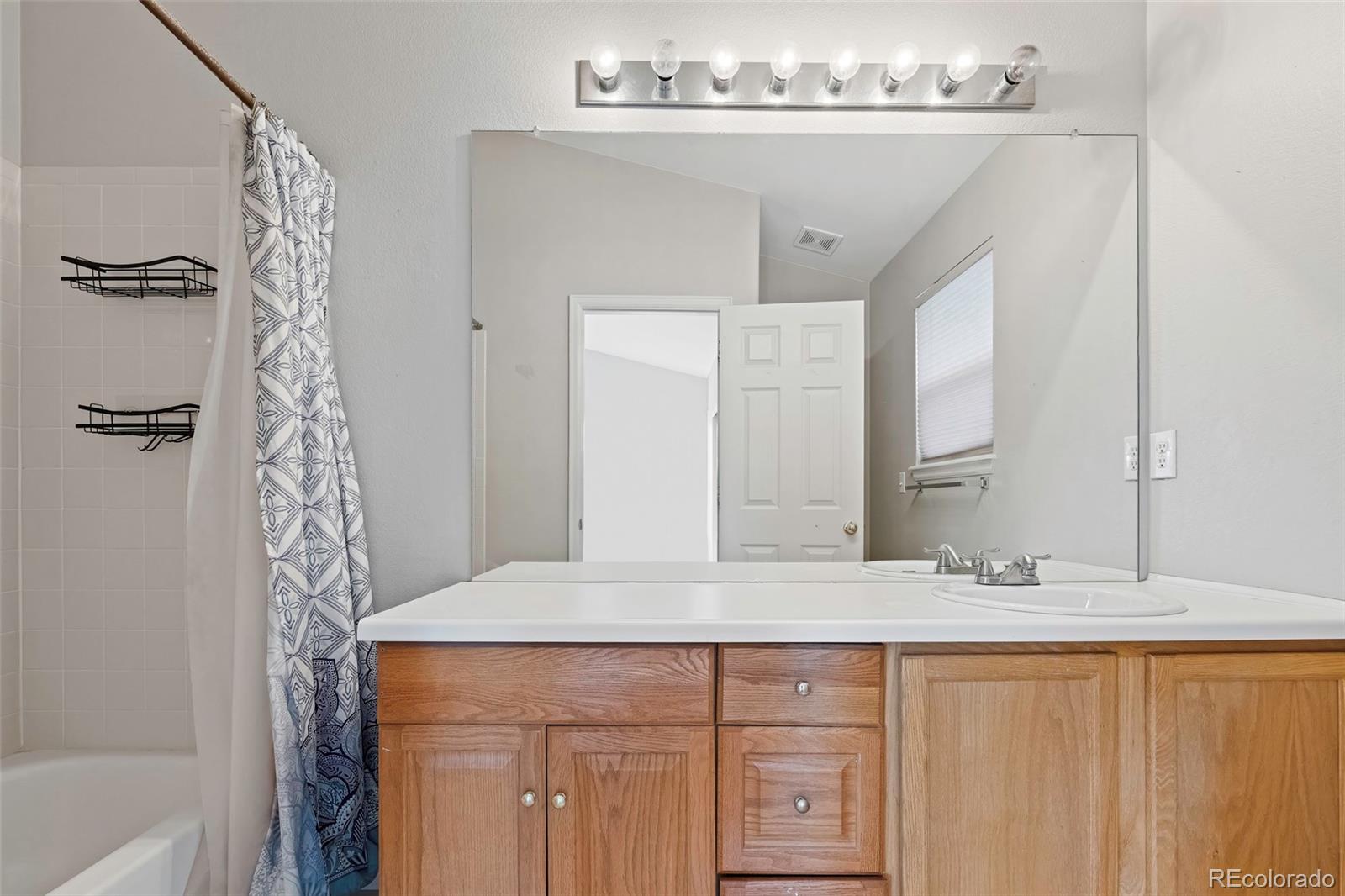 MLS Image #16 for 22224 e oxford place,aurora, Colorado
