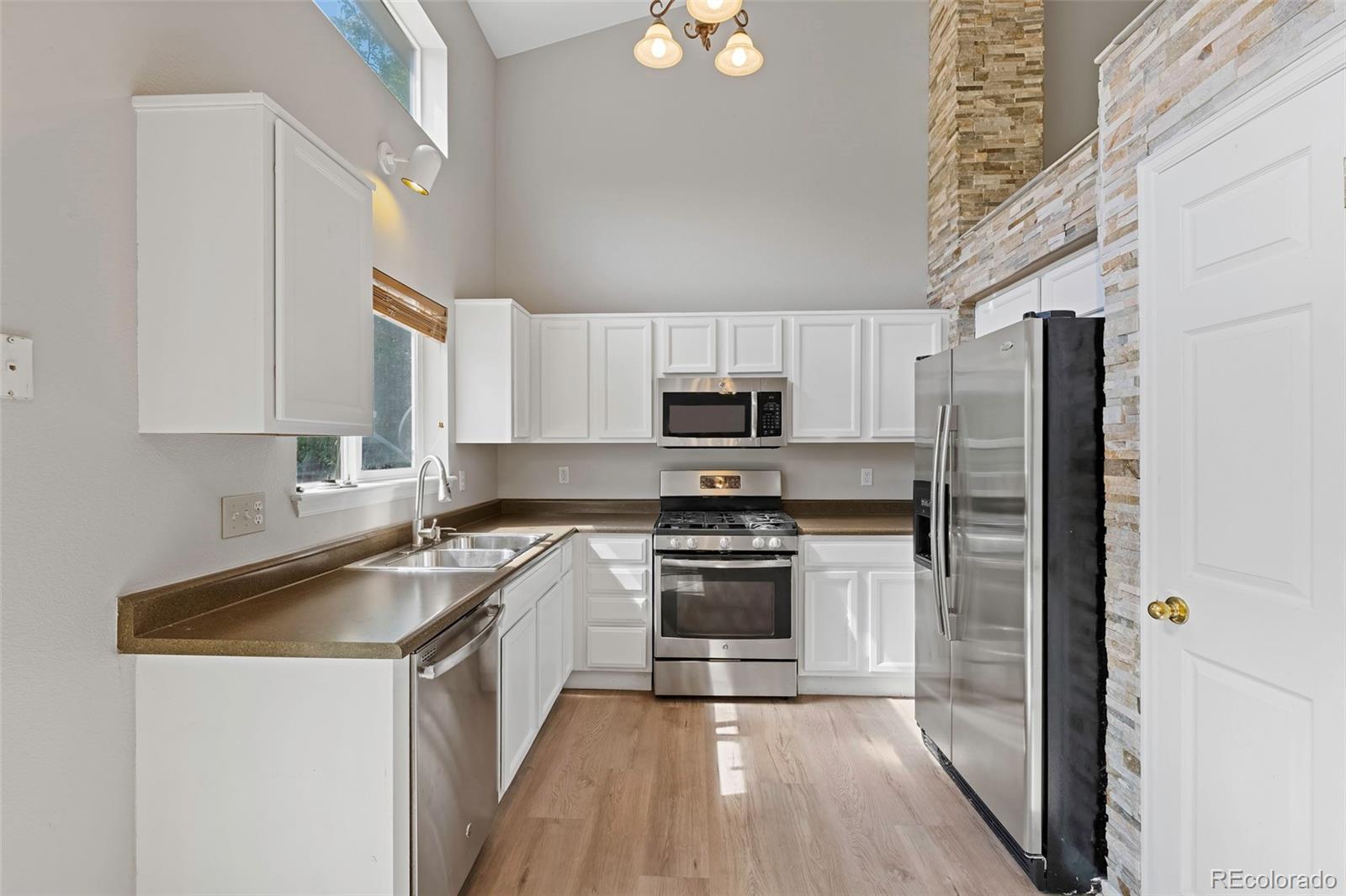 MLS Image #4 for 22224 e oxford place,aurora, Colorado