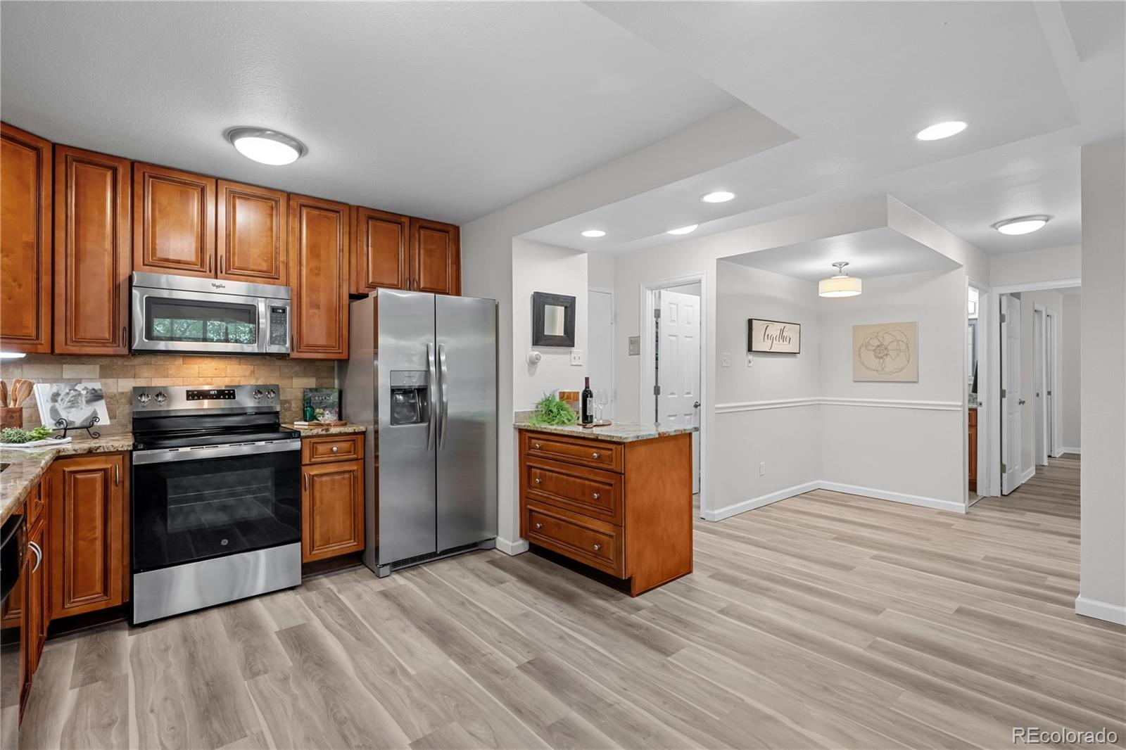 MLS Image #4 for 9355 e center avenue 4a,denver, Colorado