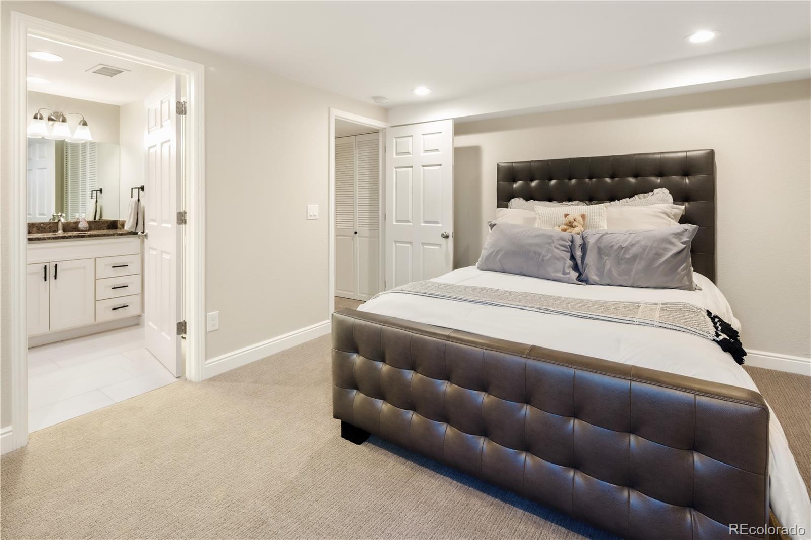 MLS Image #25 for 556 s garfield street,denver, Colorado