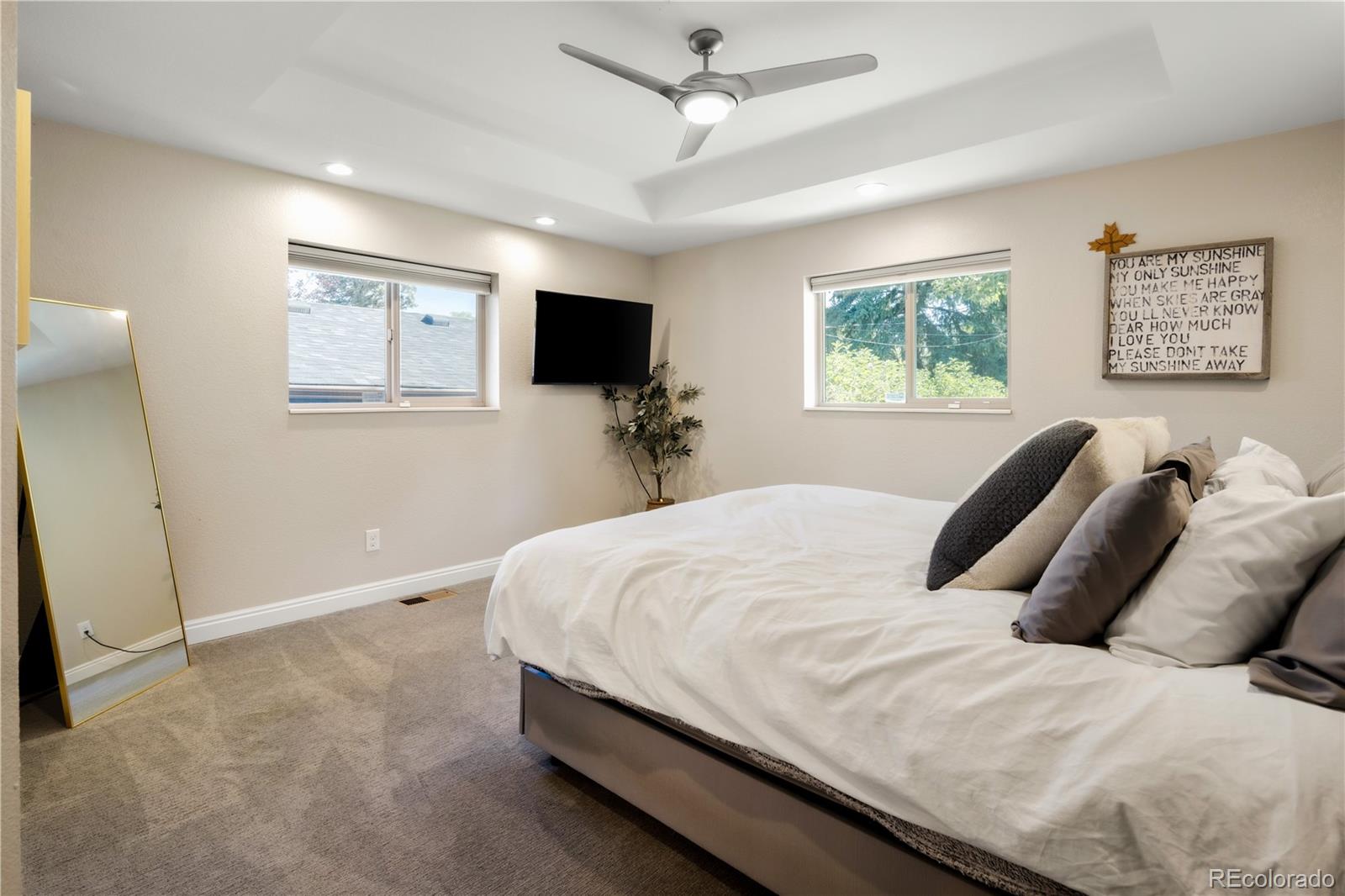 MLS Image #5 for 556 s garfield street,denver, Colorado