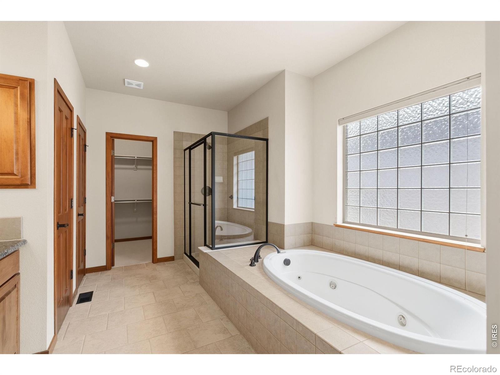 MLS Image #13 for 6467  half moon bay drive,windsor, Colorado