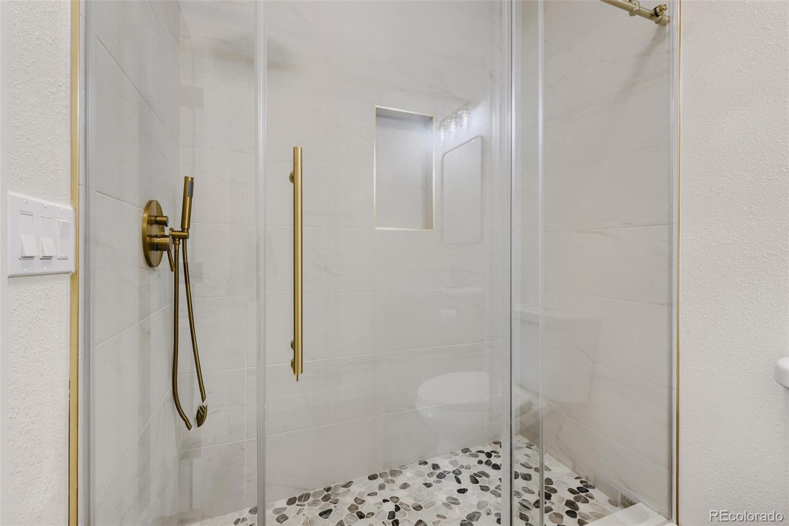 MLS Image #16 for 1631 w hoye place,denver, Colorado