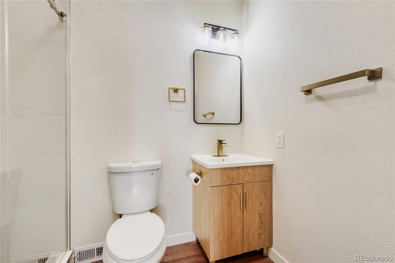 MLS Image #17 for 1631 w hoye place,denver, Colorado
