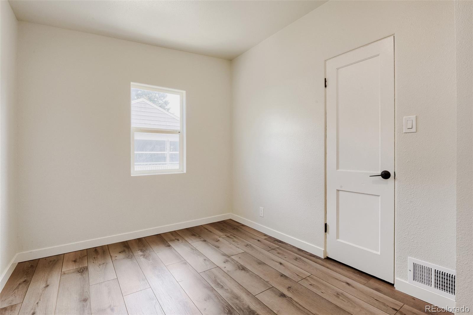 MLS Image #21 for 1631 w hoye place,denver, Colorado