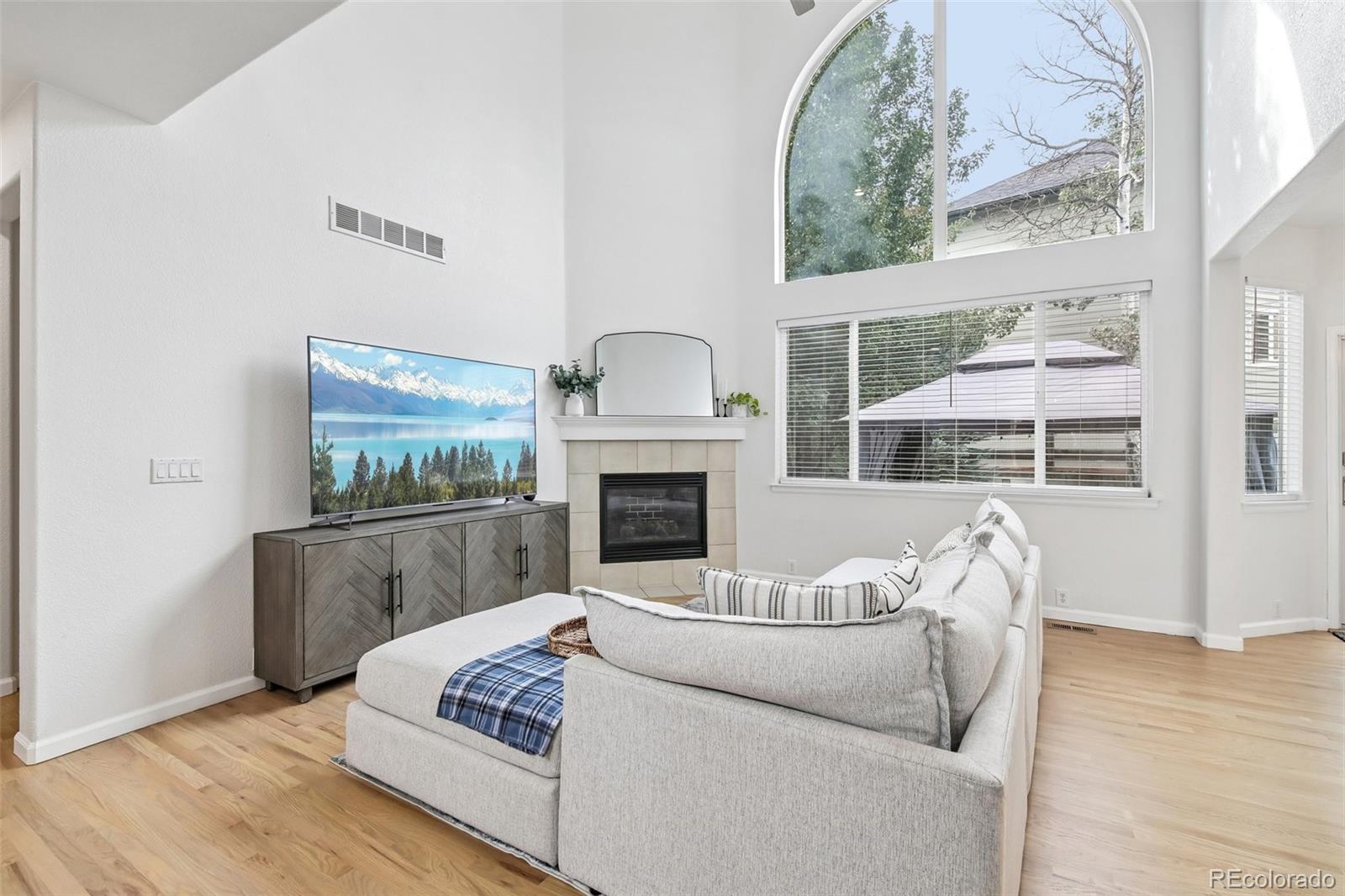 MLS Image #10 for 22560 e river chase way,parker, Colorado