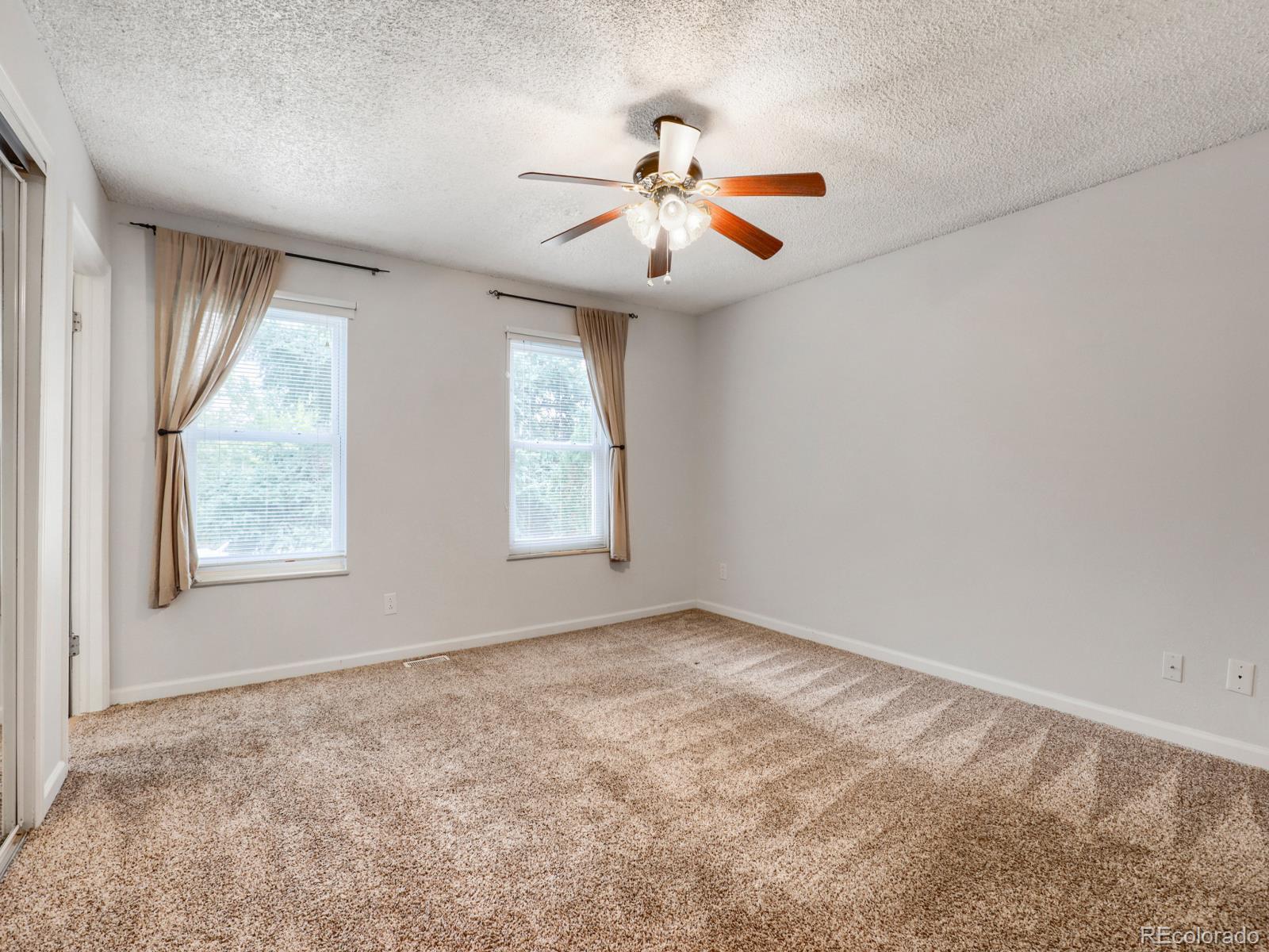 MLS Image #12 for 16398 e warren avenue,aurora, Colorado
