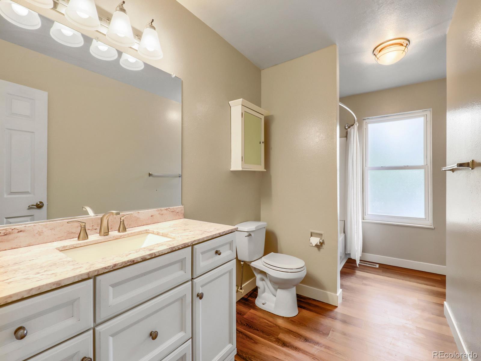 MLS Image #14 for 16398 e warren avenue,aurora, Colorado