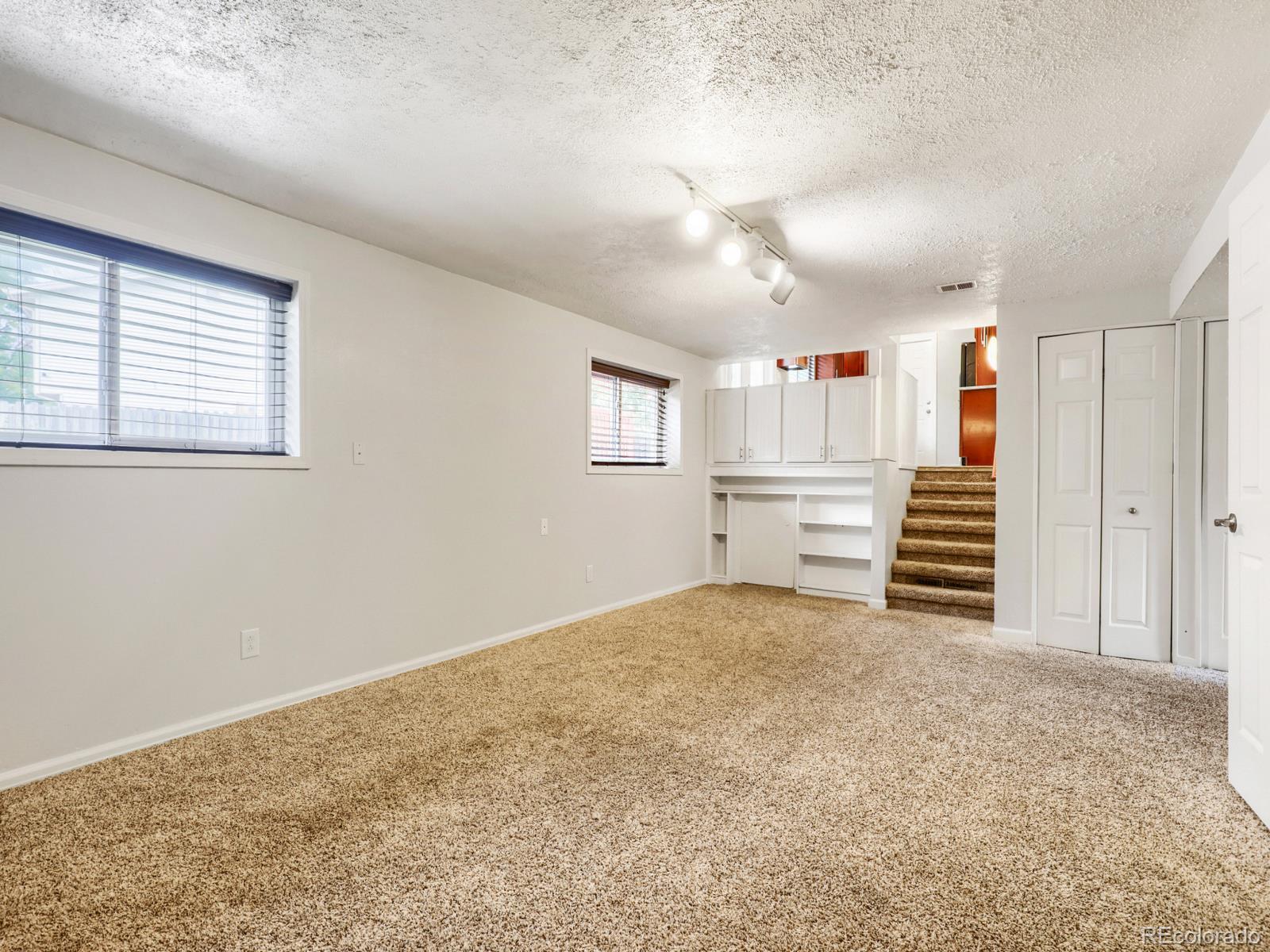 MLS Image #20 for 16398 e warren avenue,aurora, Colorado