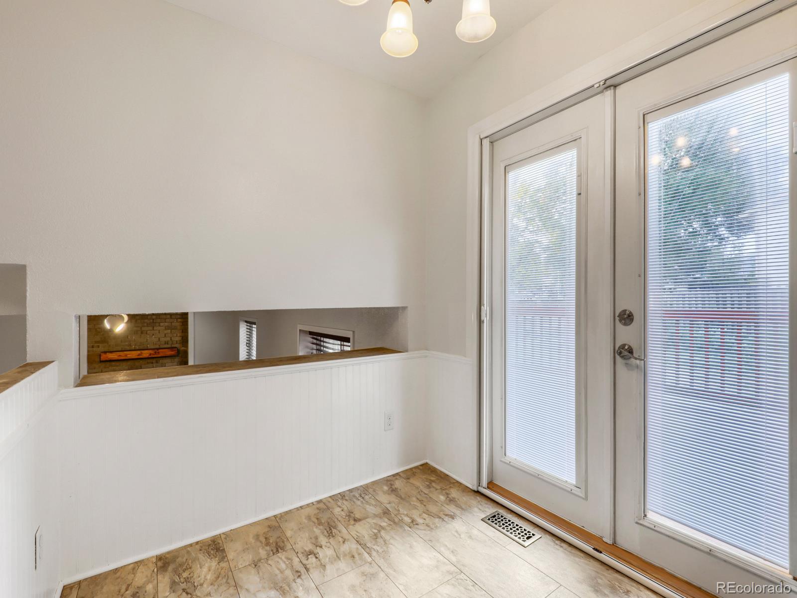 MLS Image #7 for 16398 e warren avenue,aurora, Colorado