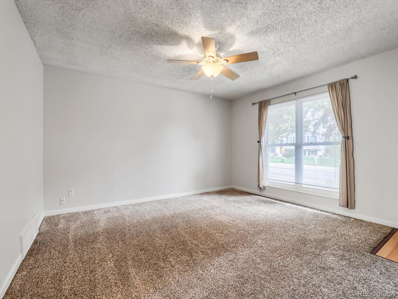 MLS Image #9 for 16398 e warren avenue,aurora, Colorado