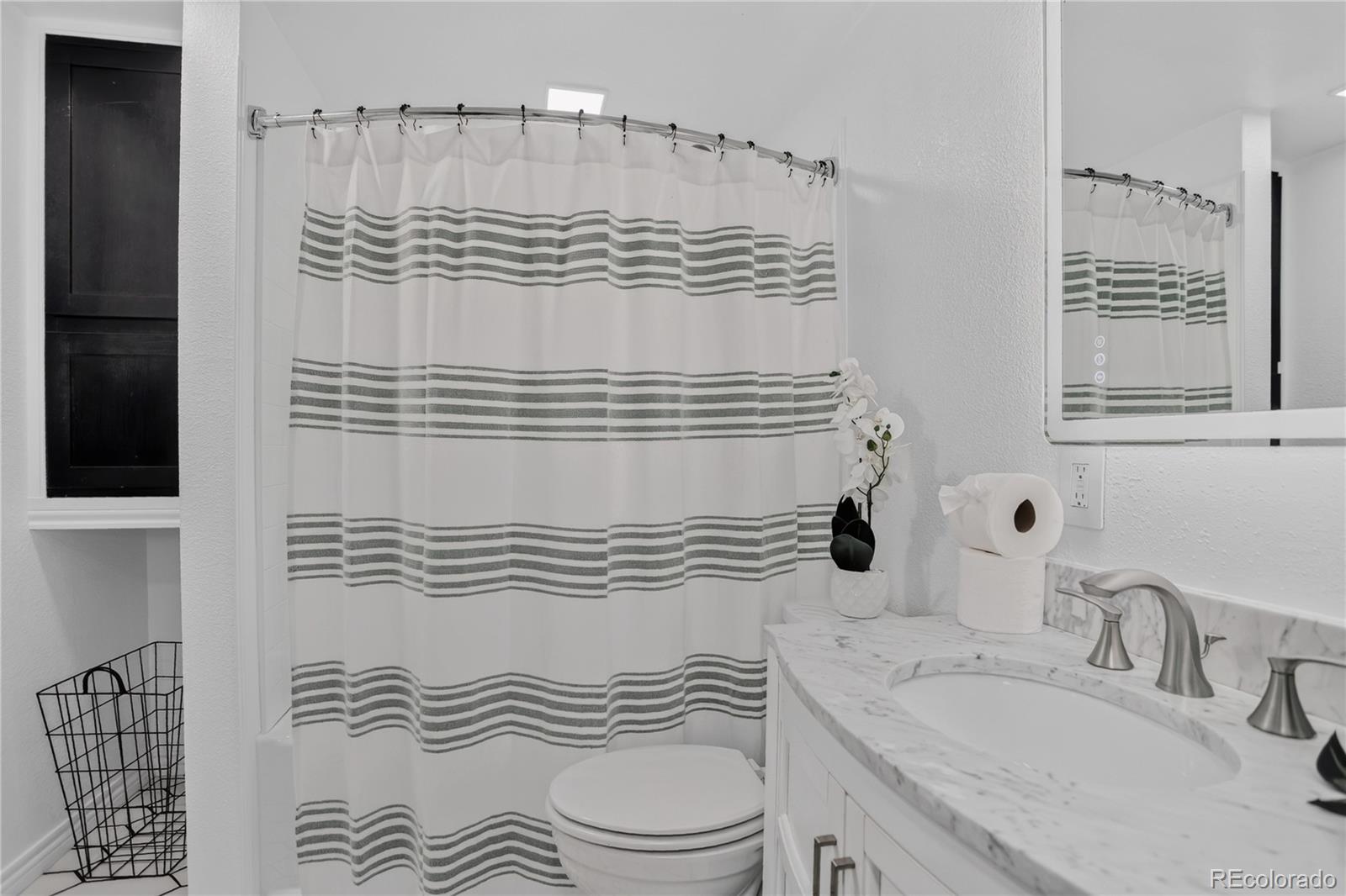 MLS Image #32 for 15304 e idaho place,aurora, Colorado
