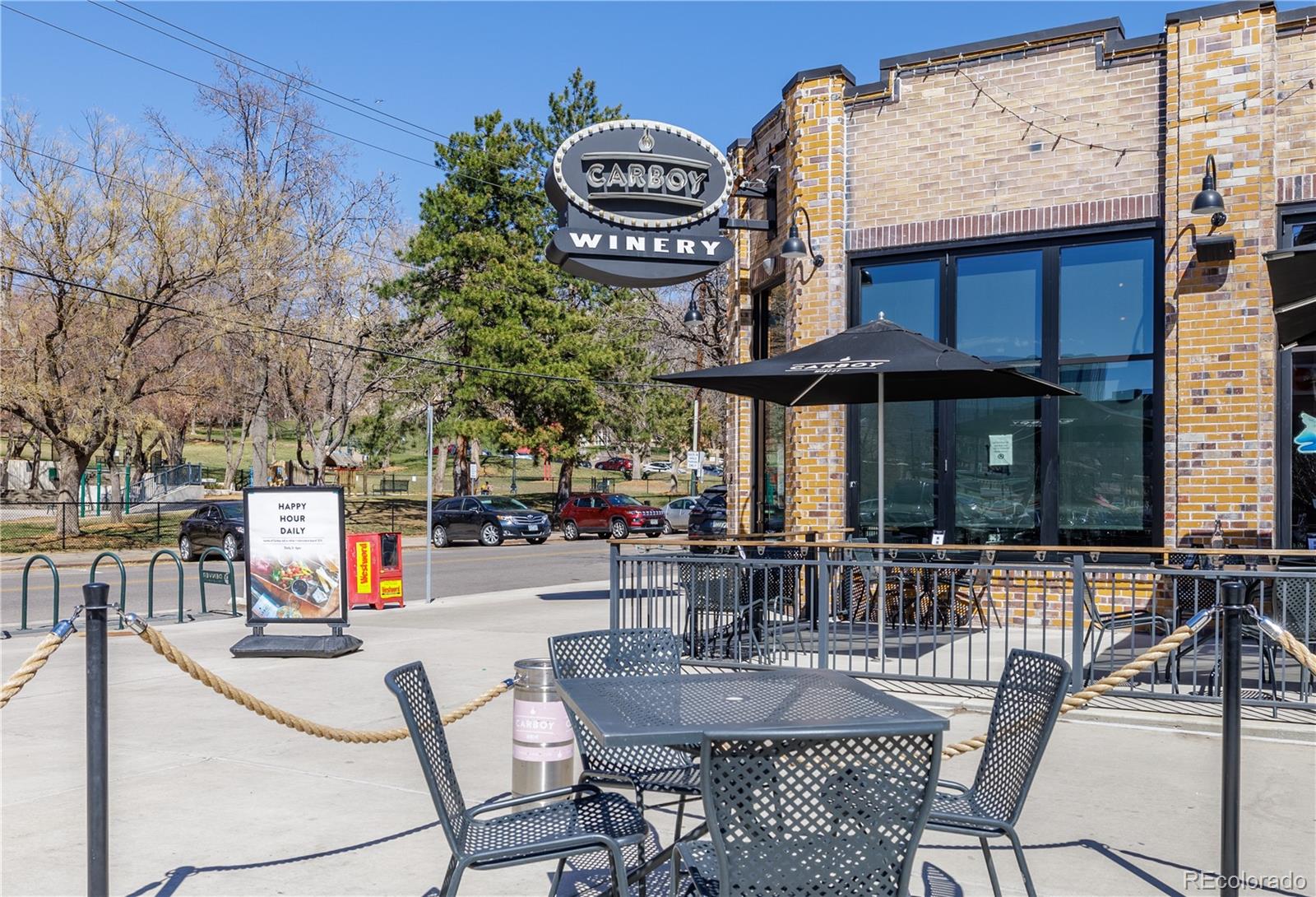 MLS Image #29 for 929 n washington street 5,denver, Colorado