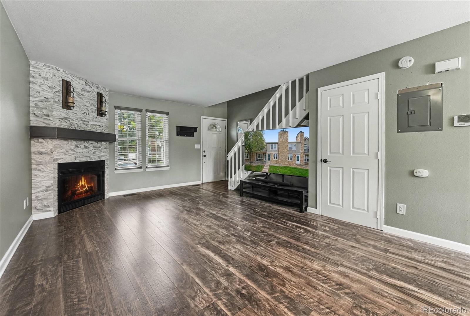 MLS Image #3 for 9615 w chatfield avenue,littleton, Colorado