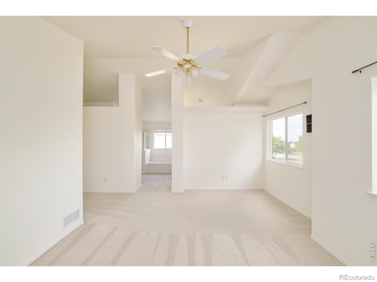 MLS Image #14 for 302  sanders circle,erie, Colorado