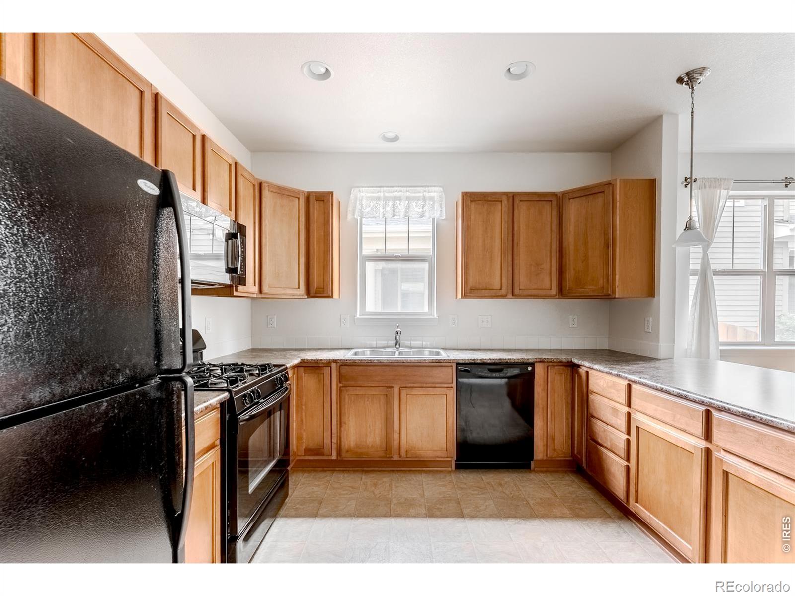 MLS Image #11 for 1422  haystack way,lafayette, Colorado