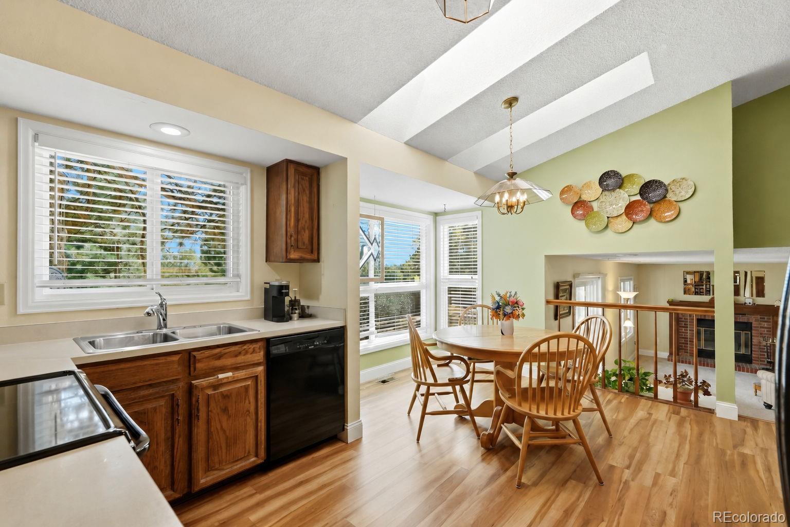 MLS Image #10 for 10060 w fremont avenue,littleton, Colorado